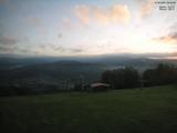 06 : 49