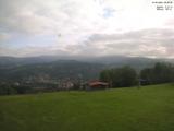 08 : 32