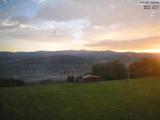 06 : 51