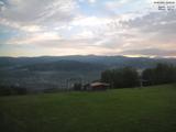 07 : 00