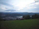 06 : 16