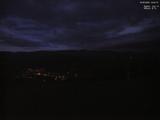 19 : 44