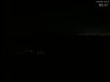 05 : 32