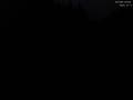 04 : 00
