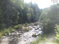 09 : 32