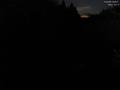 22 : 20
