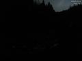 01 : 00