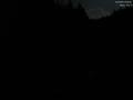03 : 04