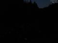 04 : 00