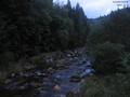 06 : 00