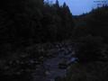 19 : 44