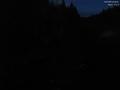 20 : 04