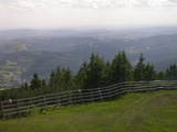 16 : 57