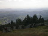 16 : 41