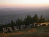 19 : 57