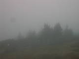 09 : 35