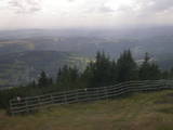16 : 45