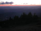 18 : 33