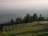 19 : 53