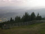 18 : 57