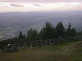 18 : 57