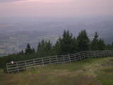 06 : 37