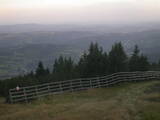 19 : 05
