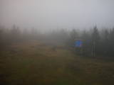 09 : 30