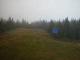 09 : 30