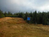 09 : 30