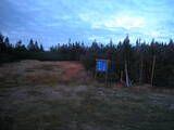 18 : 42