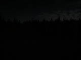 22 : 58