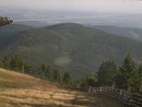 18 : 48