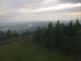 19 : 08