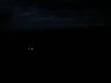 22 : 00