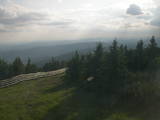 18 : 52