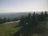 18 : 52