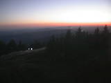 21 : 00