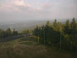 07 : 04
