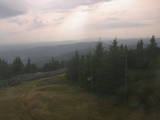17 : 48