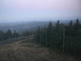 05 : 44