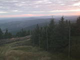 19 : 58