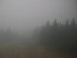 09 : 32