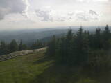 18 : 44