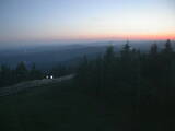 22 : 08