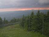 19 : 48