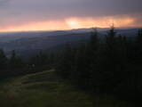 19 : 52