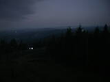 04 : 48