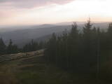 19 : 28
