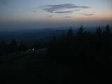21 : 04